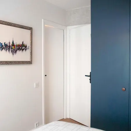 Beautiful Apartment With Balcony In Paris! Apartment