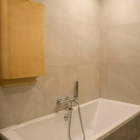 Apartment Beautiful Apartment With Balcony In Paris! *